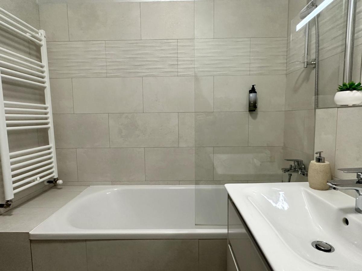 Koa - Urban Penthouse Lejlighed Braşov Eksteriør billede